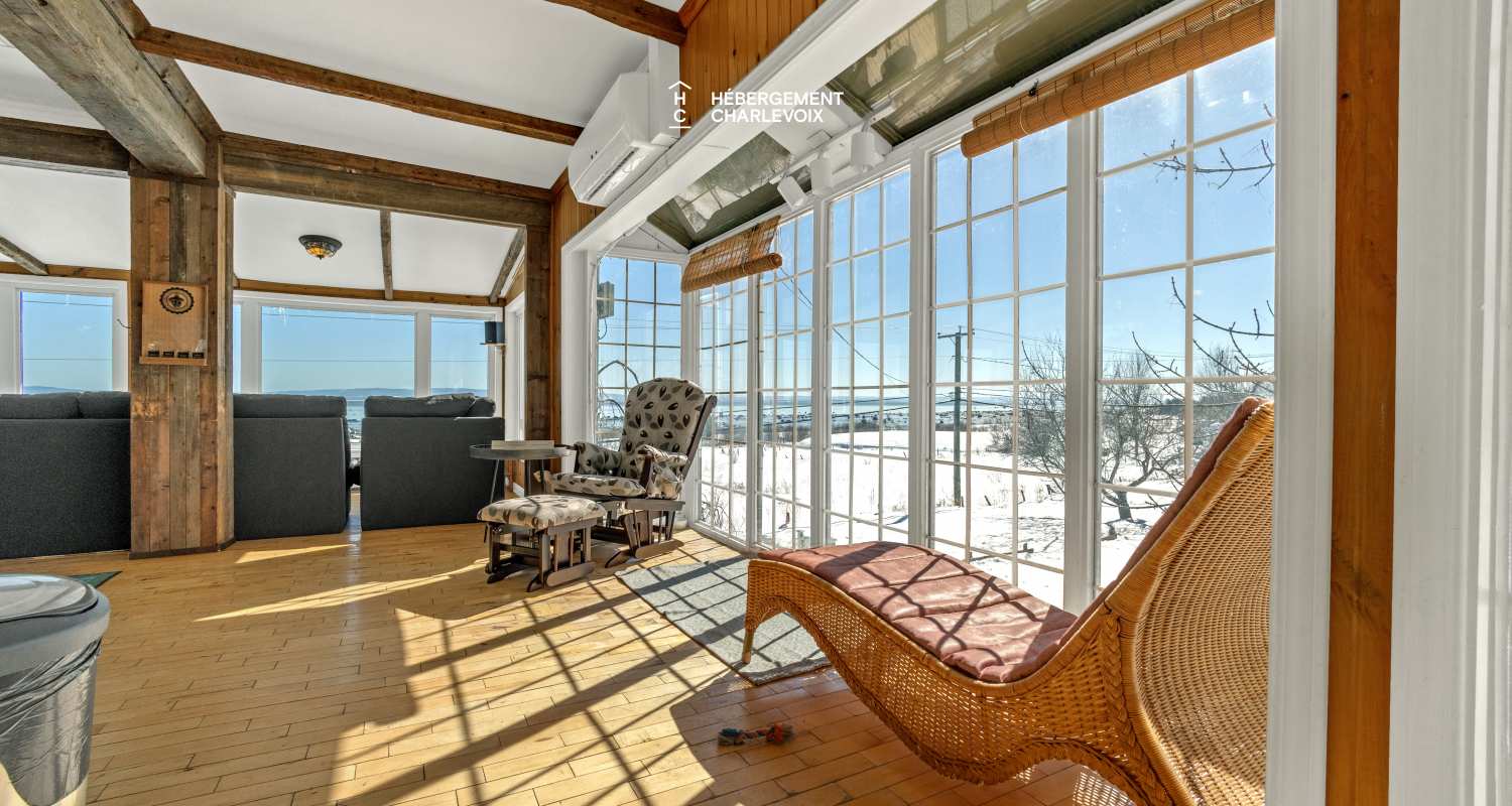 CHIC-645 - House with breathtaking view of the river